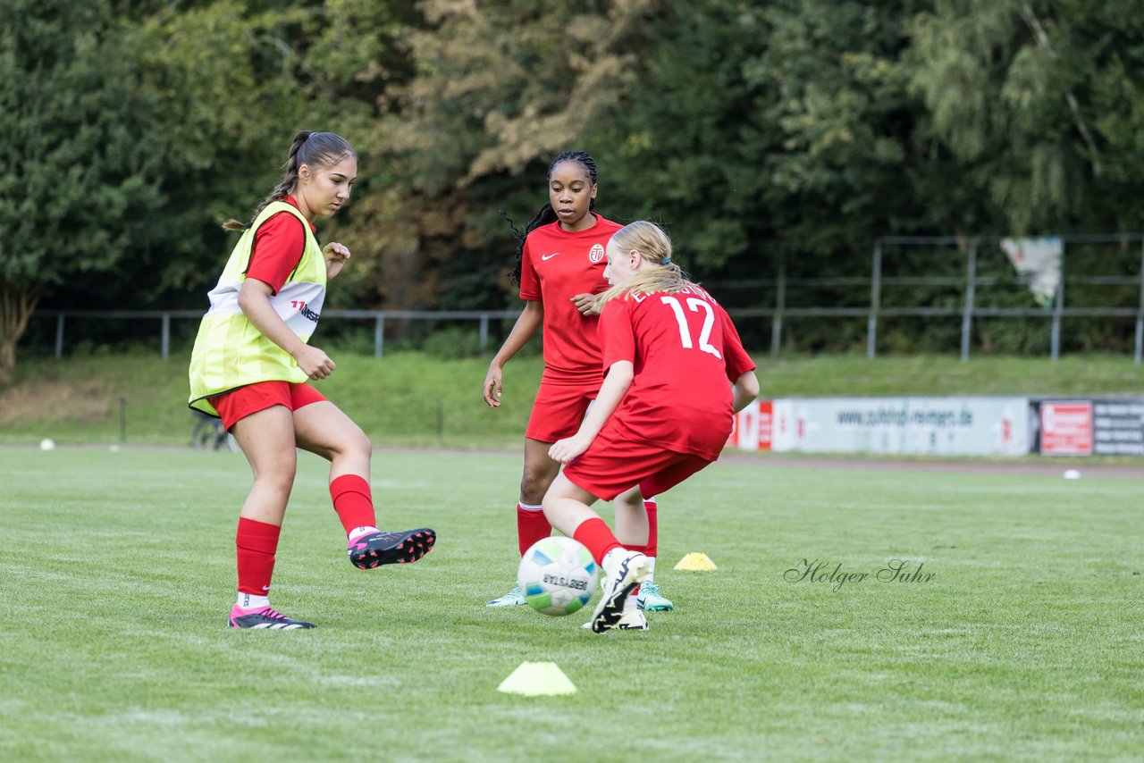 Bild 78 - wCJ VfL Pinneberg - Eimsbuetteler TV : Ergebnis: 0:5